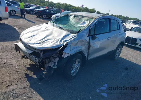 2017 Chevrolet Trax Ls from USA, damaged, VIN KL7CJNSB2HB261701